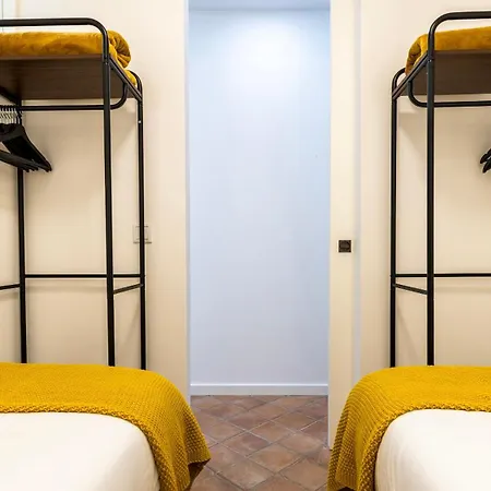 Sunny Garden 2bdr By Lovelystay Apartamento