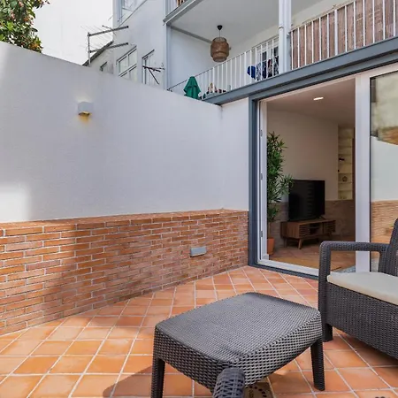 Sunny Garden 2bdr By Lovelystay Appartement *