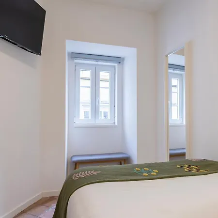 Sunny Garden 2bdr By Lovelystay Lisboa