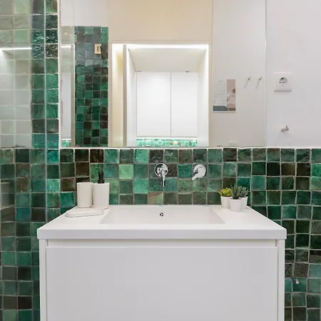 Sunny Garden 2bdr By Lovelystay